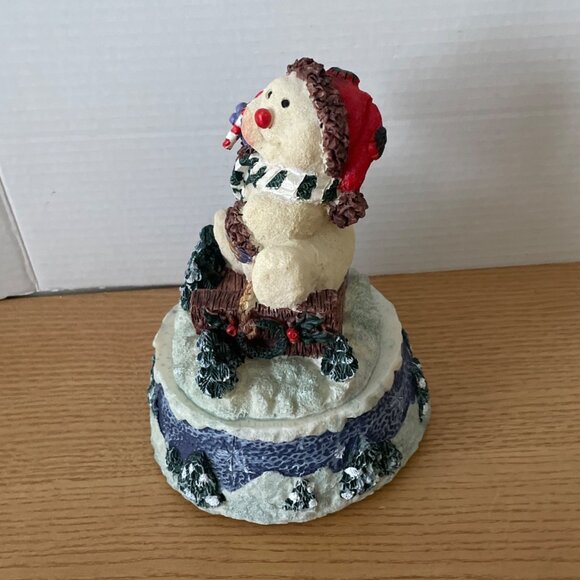 Vtg Sledding Snowman Music Box Figurine Wind Up Plays Frosty the Snowman VIDEO - Picture 3 of 11